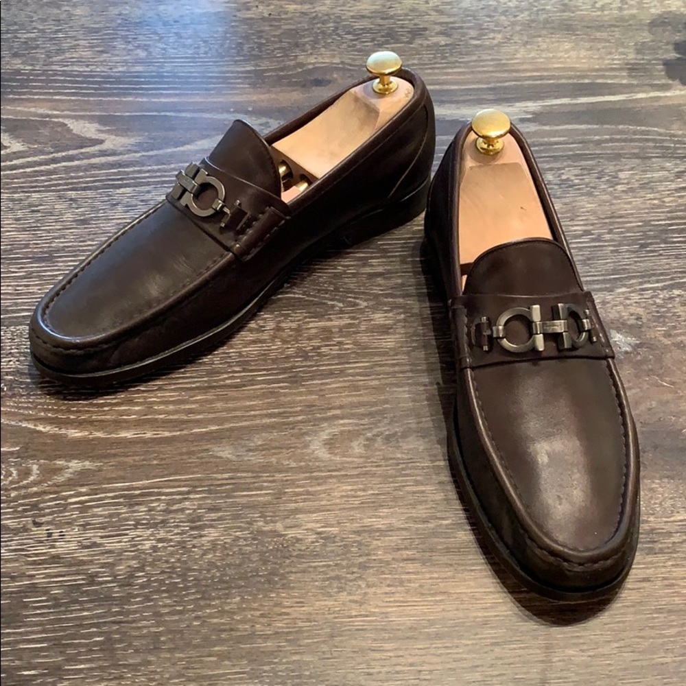 Ferragamo Gancini loafer - Dark Brown, 8UK/ 8.5US